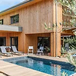 10 Pers à Carreyre, Piscine Chauffée, Clim Lacanau