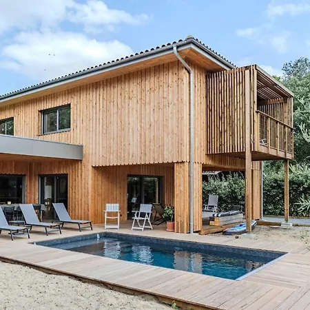 10 Pers à Carreyre, Piscine Chauffée, Clim Lacanau